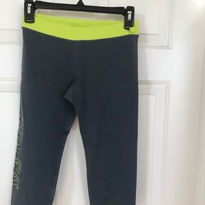 Zumba crop leggings.
